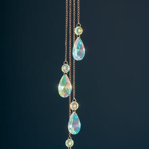 Crystal Suncatcher Mobile – Iridescent Teardrop Hanging Decor